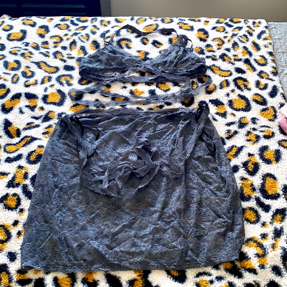 Elegant Lace Two-Piece Set in Gray